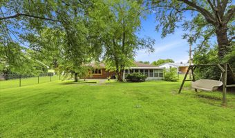 26 W Hill Valley Dr, Indianapolis, IN 46217
