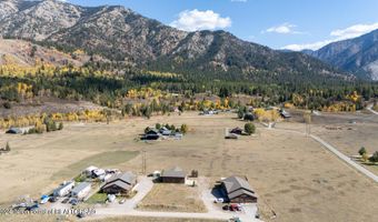 98 CHALET Dr, Alpine, WY 83128