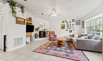 1093 HIBISCUS St, Atlantic Beach, FL 32233