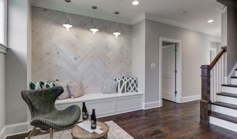 5700 TANGLEWOOD Dr, Bethesda, MD 20817