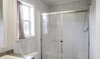 37 Jacob Rd, Belfast, ME 04915