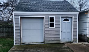 141 S Parker Ave, Albany, IN 47320
