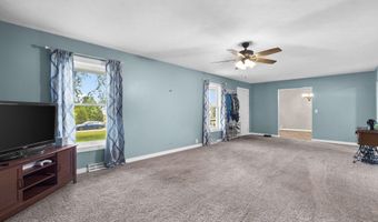 2875 S Madison Ave, Aurora, MO 65605