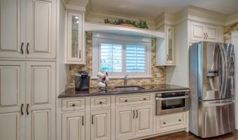 1666 ROBIN HOOD Ln, Clearwater, FL 33764