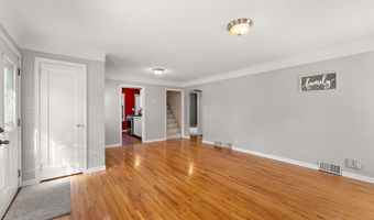1929 Jerrold Ave, Arden Hills, MN 55112