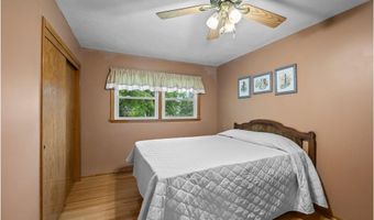 3945 8th Ave NW, Anoka, MN 55303
