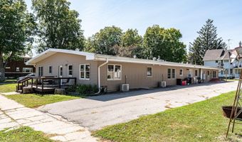 416 Mitchell St, Ackley, IA 50601