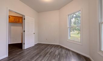 23024 Lawrence 1200, Aurora, MO 65605