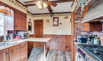 25 Homestead Ave, Avenel, NJ 07001