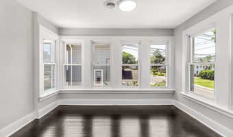 222 Wakelee Ave, Ansonia, CT 06401