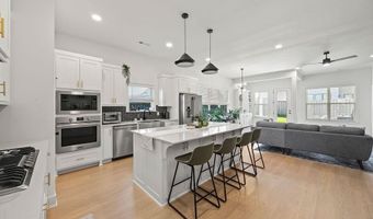3601 SW Daybreak Blvd, Bentonville, AR 72713
