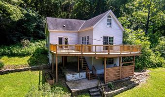 181 Market St, Aurora, IN 47001