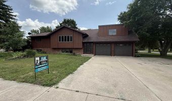 1902 E Lucas St, Algona, IA 50511