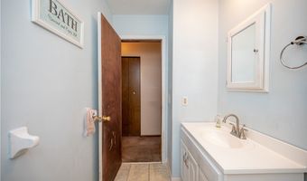 2211 Penny Ln, Austintown, OH 44515
