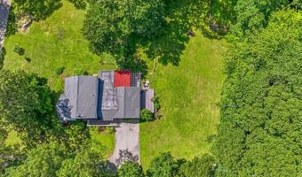 191 Stanavage Rd, Colchester, CT 06415