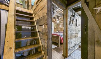 240 KINGTOWN Rd, Barbourville, KY 40906
