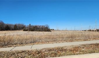 6000 Hedge Lane Ter, Shawnee, KS 66226