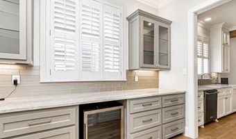 9352 Inniswylde Dr, Baton Rouge, LA 70809