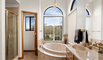 9520 E ROMPING Rd, Carefree, AZ 85377