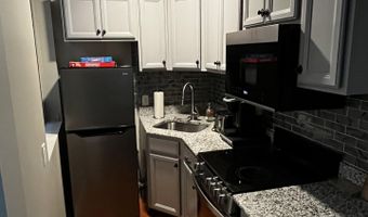 37 Maiden Ln 3B, Albany, NY 12207