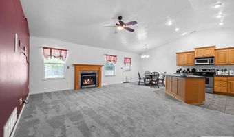 950 Clara Ct, Ammon, ID 83406