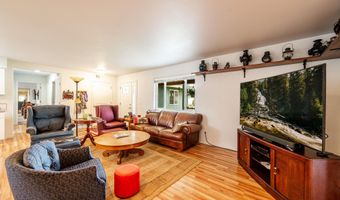 53 Kelly Ln, Dayton, WY 82836