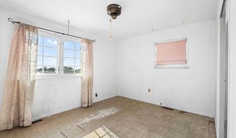 148 E Raritan Dr, Little Egg Harbor, NJ 08087