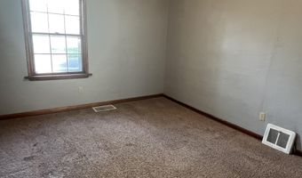 704 4th Ave E, Albia, IA 52531