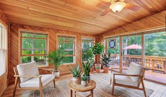 W2530 BROOKHAVEN Drive, Appleton, WI 54915