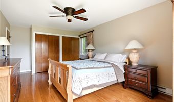 88 Central Ave, Amityville, NY 11701