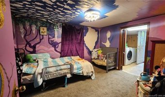 85 Rural St, Austin, IN 47102