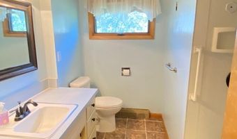 1019 SW 8th Ave, Aberdeen, SD 57401