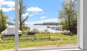 10 Wharf Rd, Center Harbor, NH 03226