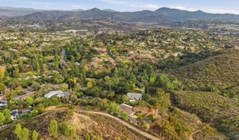 863 Via Rancho Pkwy, Escondido, CA 92029