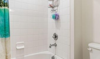 41673 MCMONAGLE Sq, Aldie, VA 20105