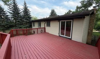 404 Cimarron Rd, Apple Valley, MN 55124