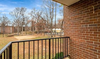 8300 TOBIN Rd 23, Annandale, VA 22003