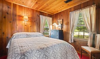 5002 Herring Grove Rd, Arcadia, MI 49613