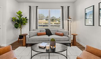 5989 SKYLAR Dr, Atlanta, GA 30336