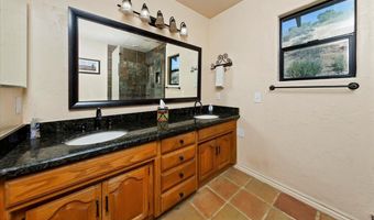 9060 Yucca Hills Rd, Agua Dulce, CA 91390