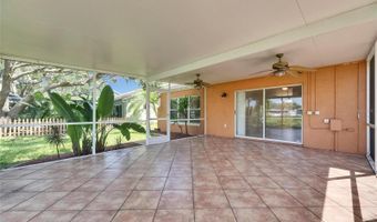 318 LOOKOUT Dr, Apollo Beach, FL 33572