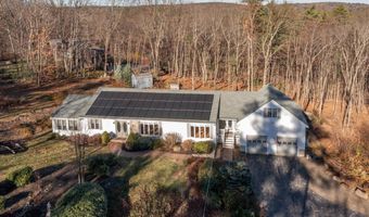 28 Crown Hill Rd, Atkinson, NH 03811