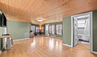 1610 Nc-102 E, Ayden, NC 28513