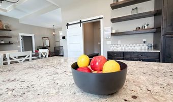 6560 E Crown Cres, Ammon, ID 83406