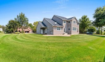 321 E APPLE CREEK Rd, Appleton, WI 54913