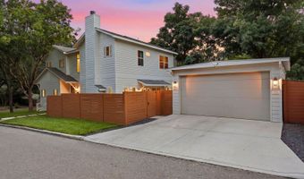 301 OGDEN Ln, Alamo Heights, TX 78209