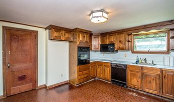 152 Parker Rd, Carroll, NH 03598