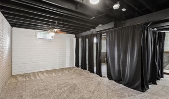 206 NW Ridgeline Dr, Ankeny, IA 50023