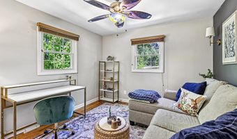 8014 KIDD St, Alexandria, VA 22309