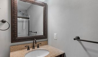 747 Yosemite Dr, Indianapolis, IN 46217